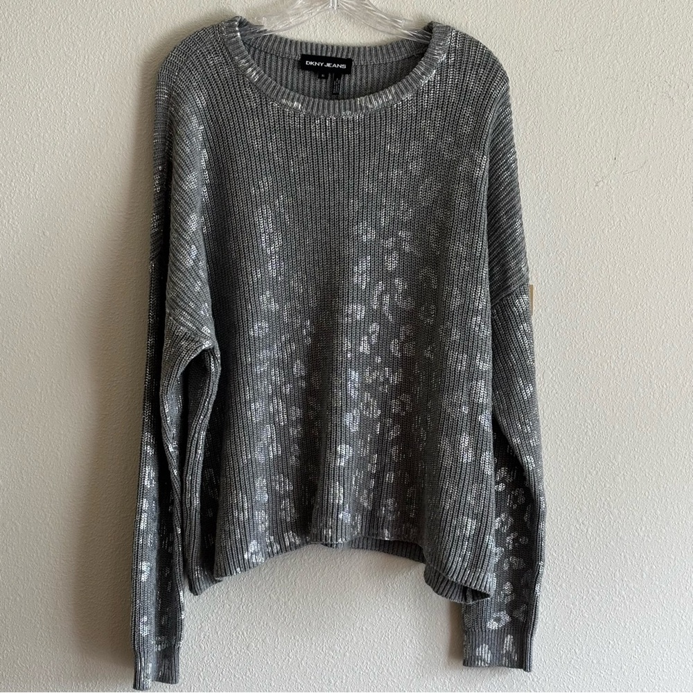 EUC DKNY Gray w/ Silver Accents Women's Crew Neck Sweater SZ XL